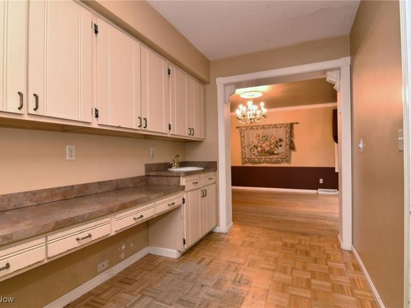 3483 Severn Road, Cleveland, OH 44118 Photo 7