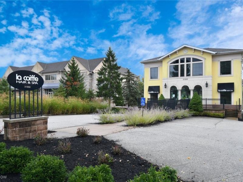 31050 Pinetree Road, Pepper Pike, OH 44124 Photo 3