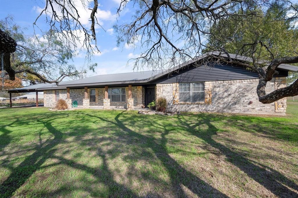 7956 County Road 4060, Blooming Grove, TX 76626 Main Photo