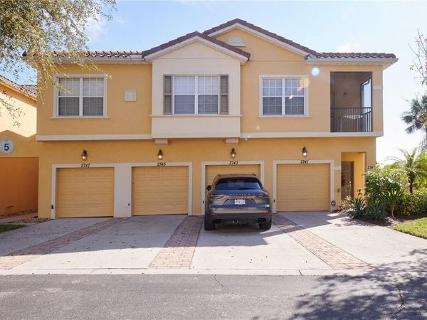 2745 OAKWATER DRIVE, KISSIMMEE, FL 34747