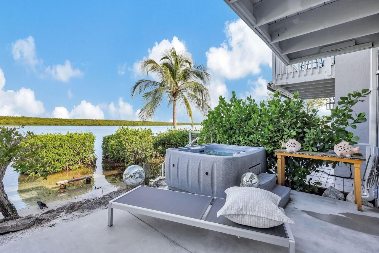 2404 Harbour Cove Drive, Hutchinson Island, FL 34949 Photo