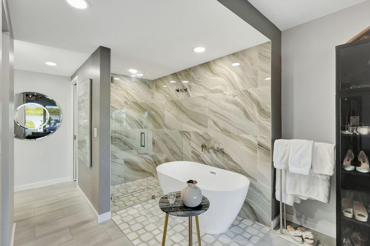 2404 Harbour Cove Drive, Hutchinson Island, FL 34949 Photo