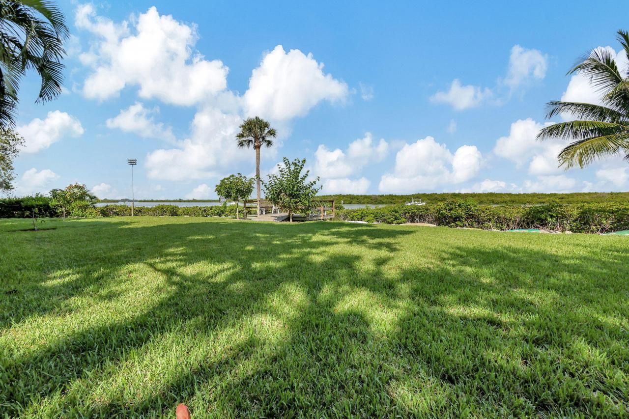2404 Harbour Cove Drive, Hutchinson Island, FL 34949 Photo