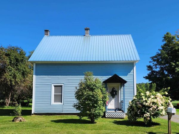 204 Hall Stream Road, Canaan, VT 05902