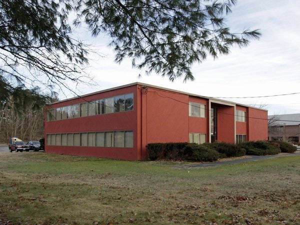 315 Littleton Rd, Chelmsford, MA 01824