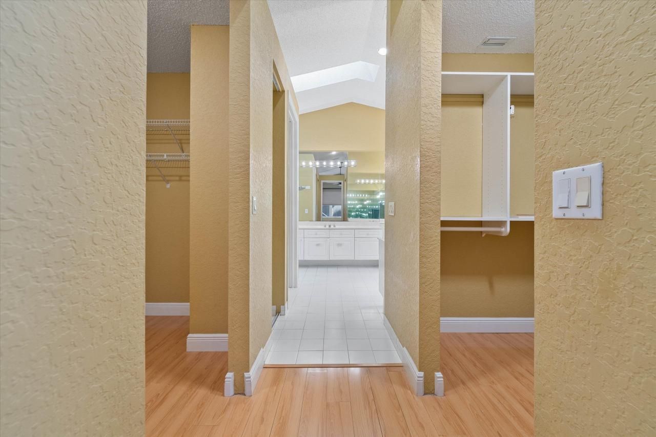 10860 Fairmont Village Drive, Lake Worth, FL 33449 Photo