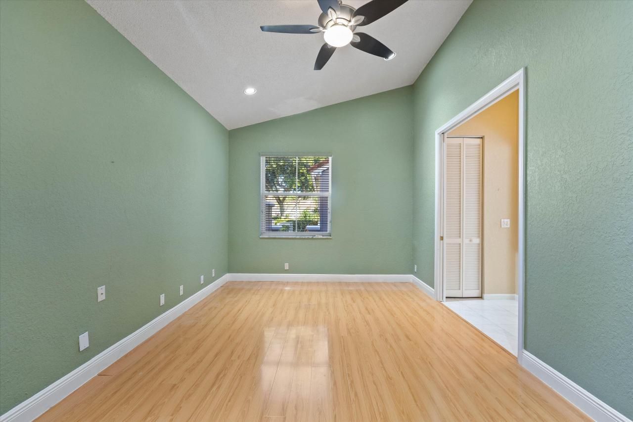 10860 Fairmont Village Drive, Lake Worth, FL 33449 Photo