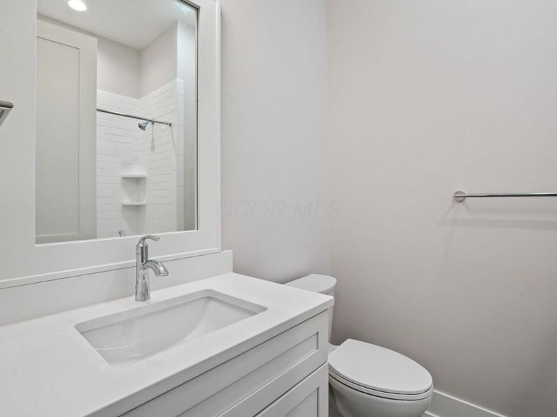 6192 Garden Loop, Westerville, OH 43082 Photo 9