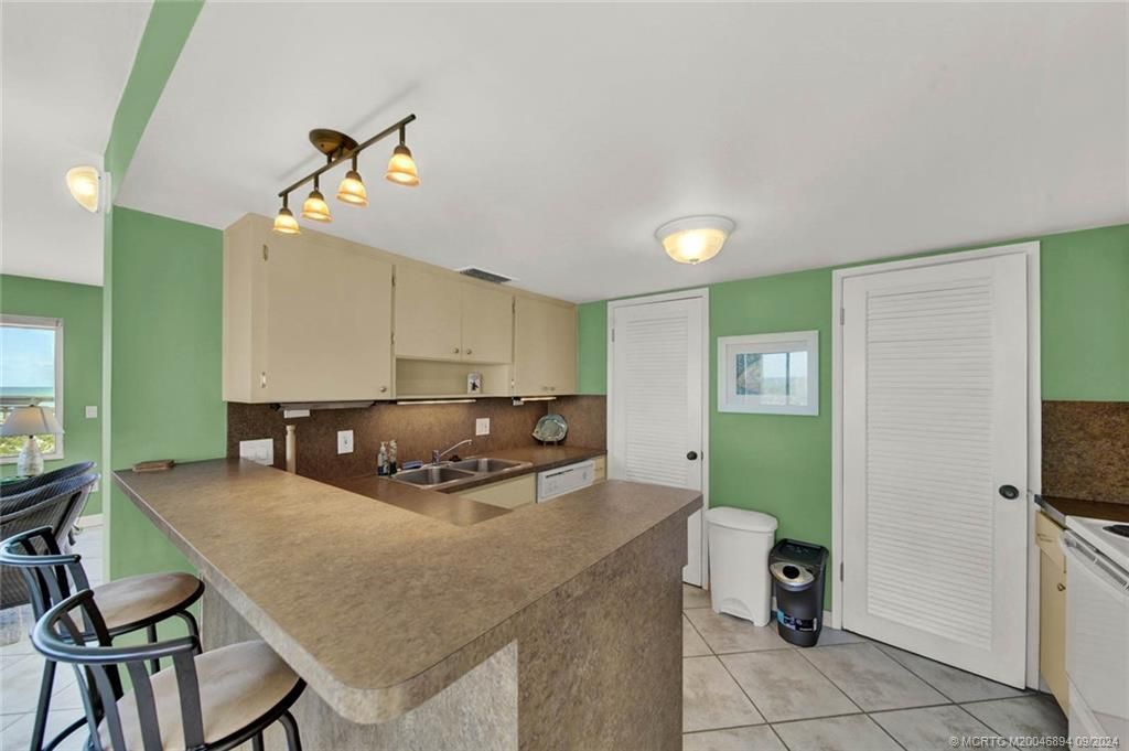 1550 NE Ocean Boulevard, Unit A-302, Stuart, FL 34996 Photo