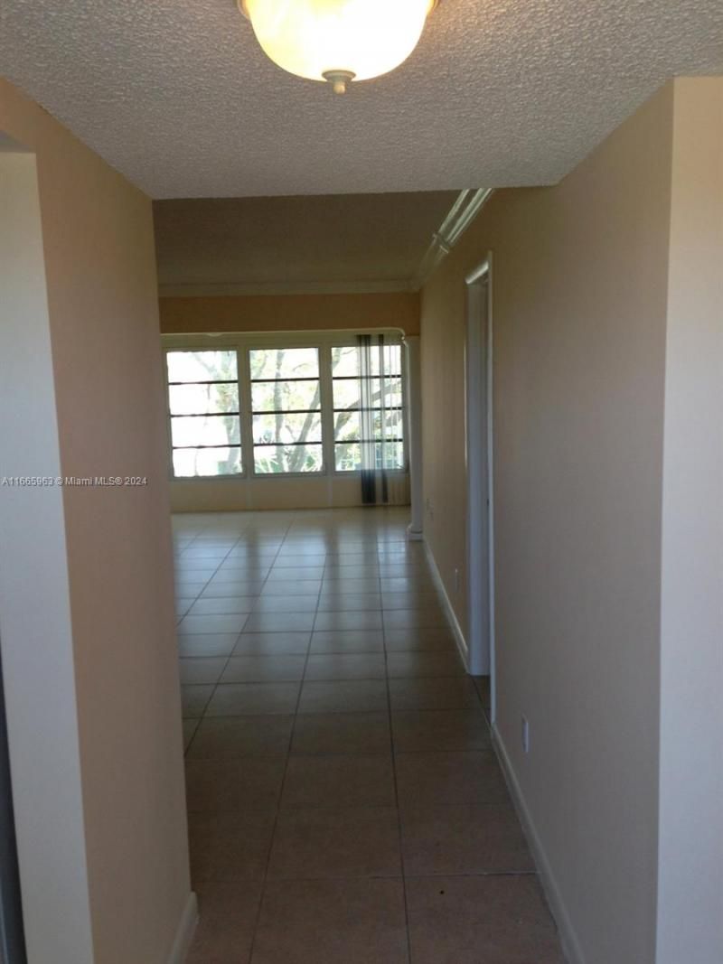 6001 NW 61st Ave, Unit 308, Tamarac, FL 33319 Photo
