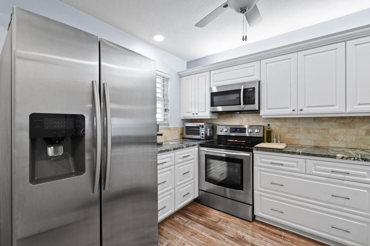 1550 NE Ocean Boulevard, Unit A-302, Stuart, FL 34996 Photo