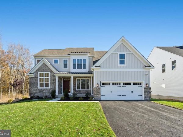 125 ASHFORD DRIVE, COOPERSBURG, PA 18036