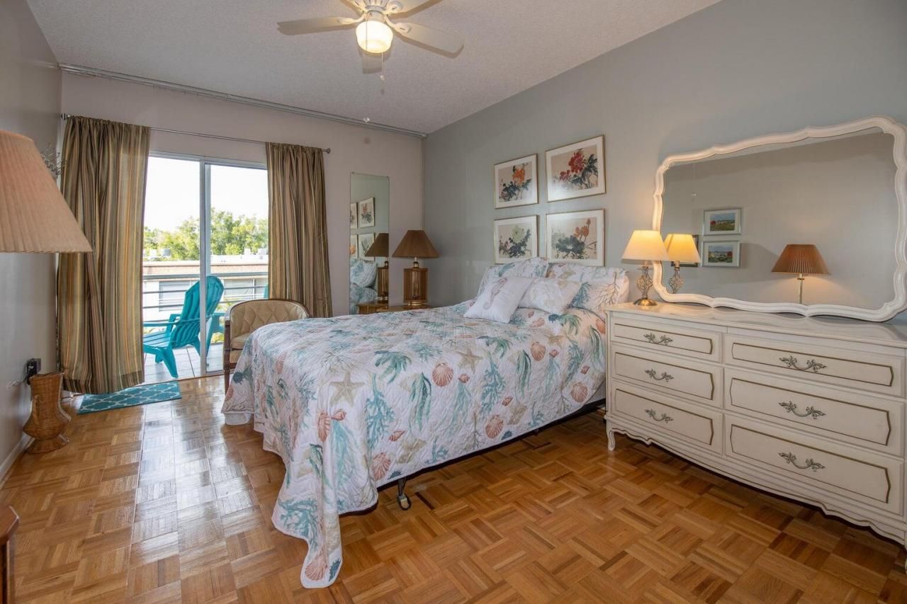 6289 Lear Drive, Unit 301, Lake Worth, FL 33462 Photo