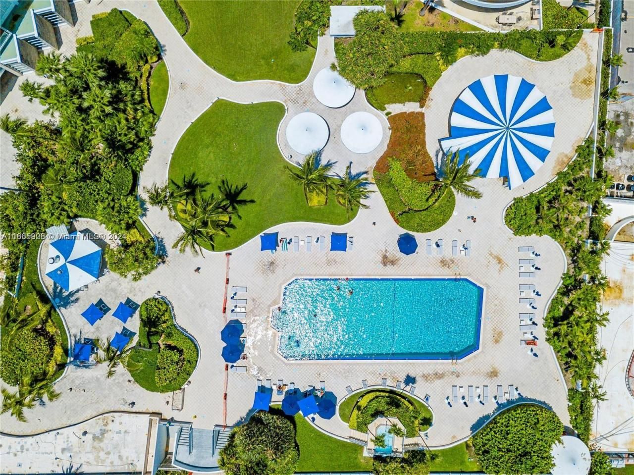 5161 Collins Ave, Unit 405, Miami Beach, FL 33140 Photo