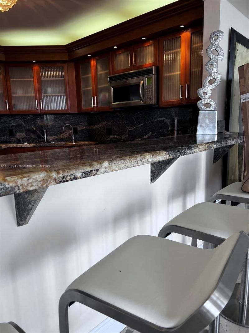 5161 Collins Ave, Unit 505, Miami Beach, FL 33140 Photo