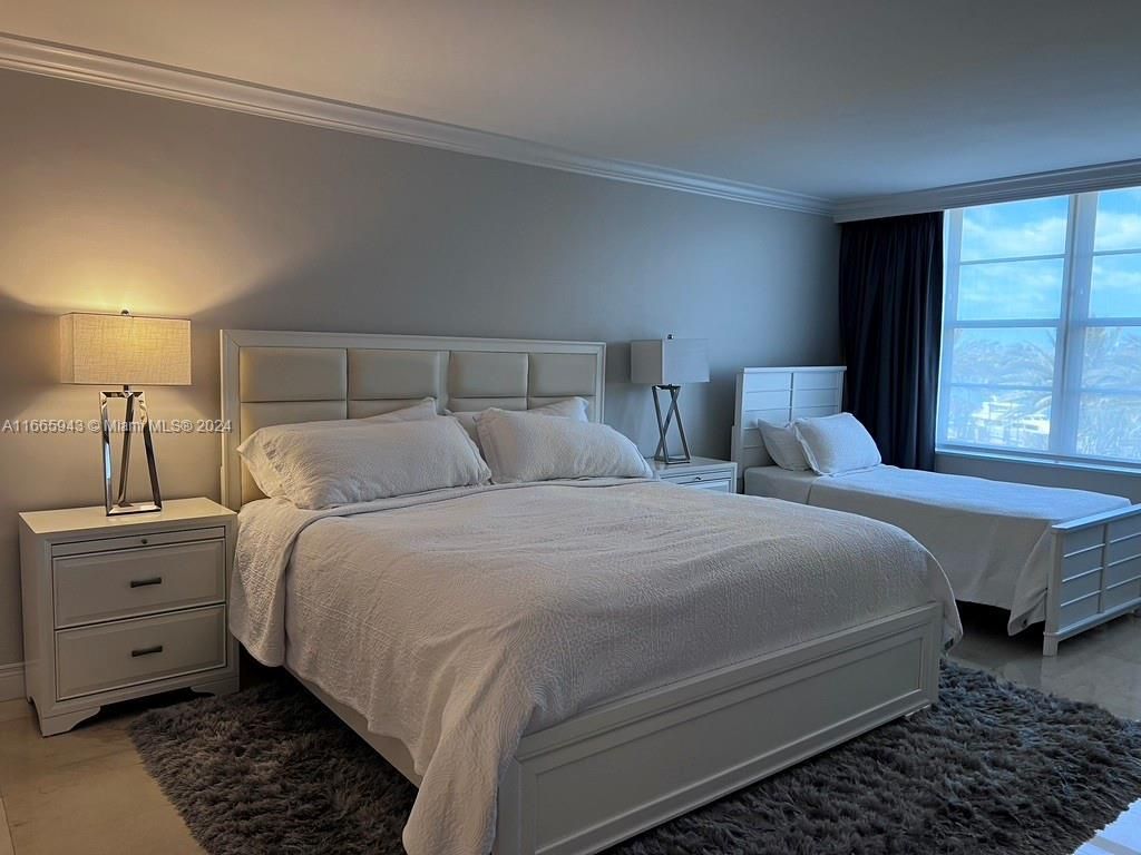 5161 Collins Ave, Unit 505, Miami Beach, FL 33140 Photo