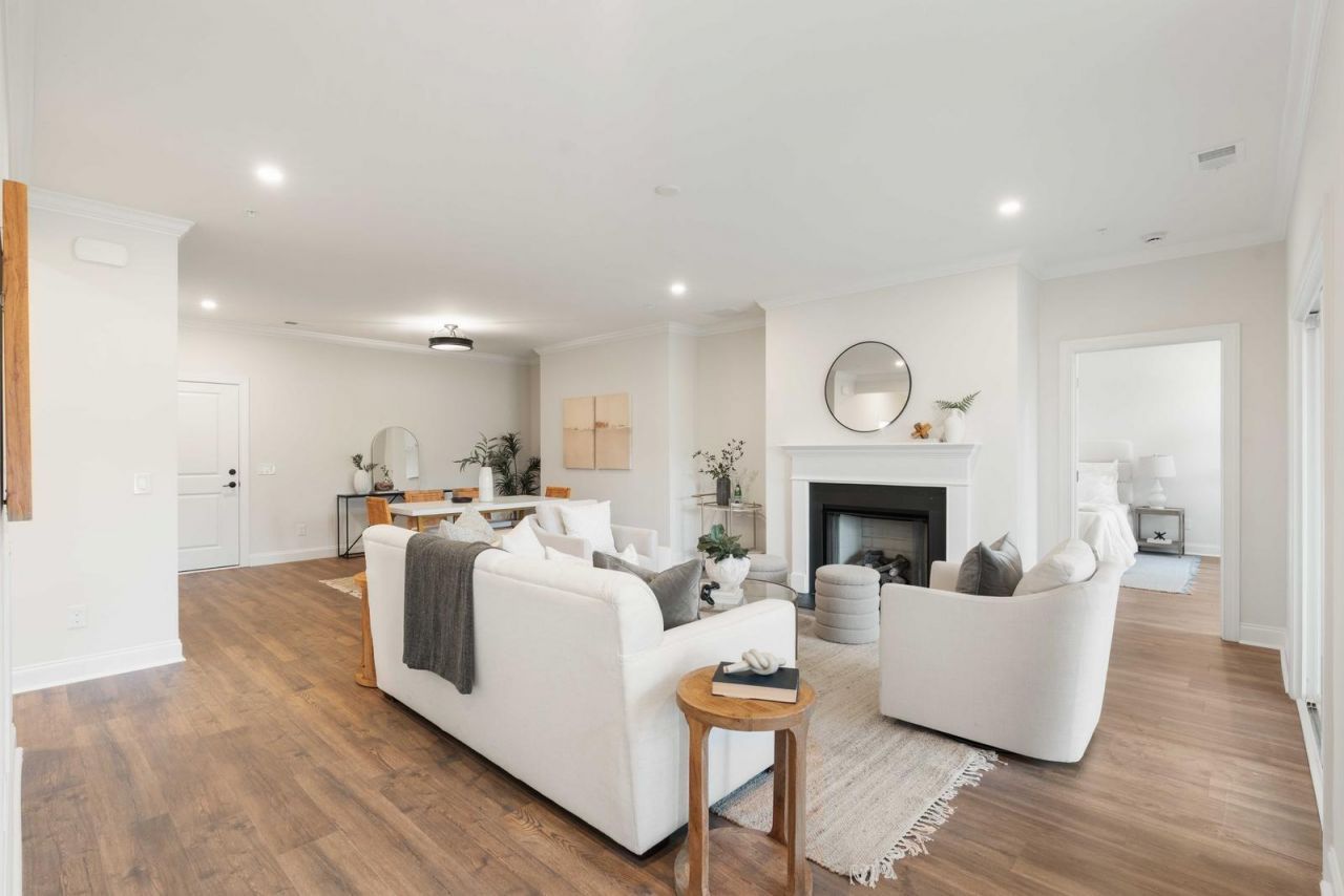 420 Carolina Cherry Court Photo 7