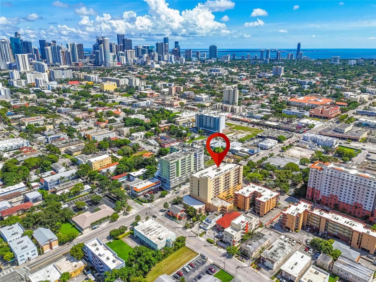 218 NW 12th Ave, Unit 702, Miami, FL 33128 Photo