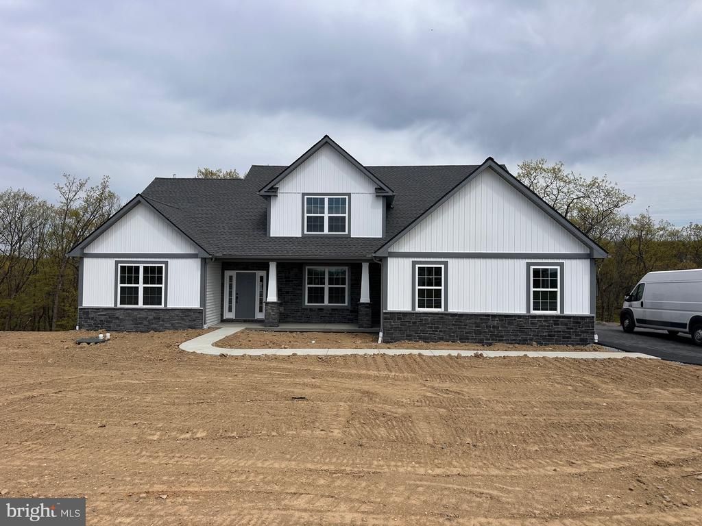 131 PORTIA BOULEVARD, KUTZTOWN, PA 19530