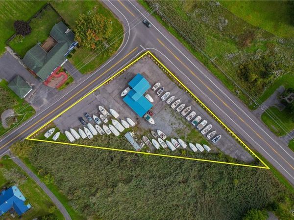 9497 Brewerton Road, Brewerton, NY 13029