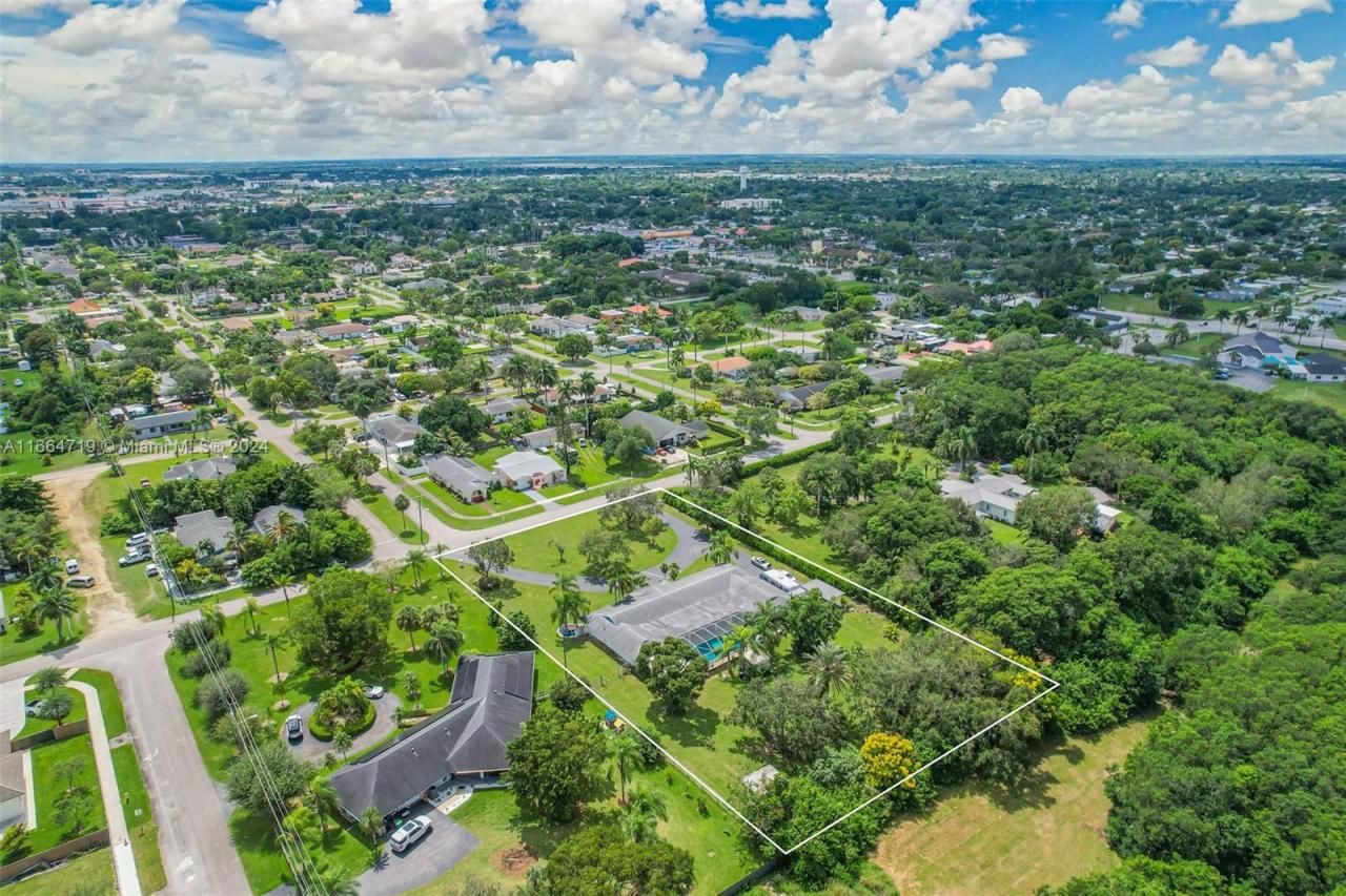 17421 SW 300th St, Homestead, FL 33030 Photo