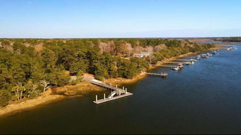 1467 Alligator Creek Court Photo 2