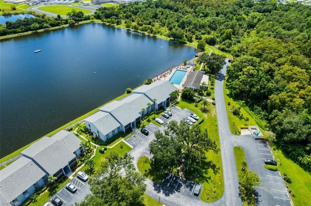 9626 Windsor Club Cir, Fort Myers, FL 33905 Photo
