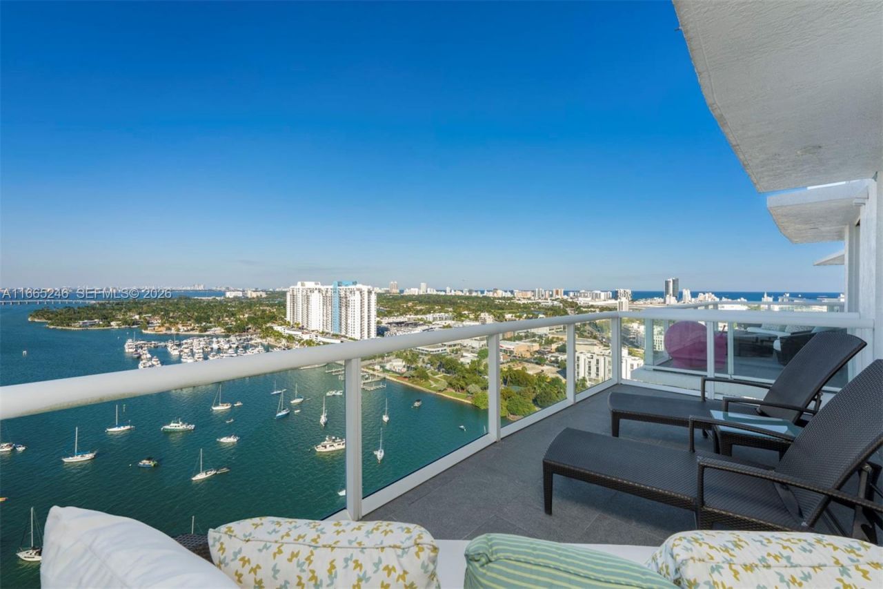 10 Venetian Way, Unit PH 2/3, Miami Beach, FL 33139 Photo