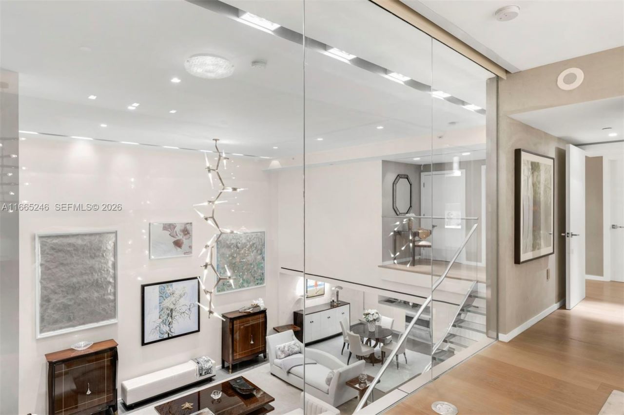 10 Venetian Way, Unit PH 2/3, Miami Beach, FL 33139 Photo