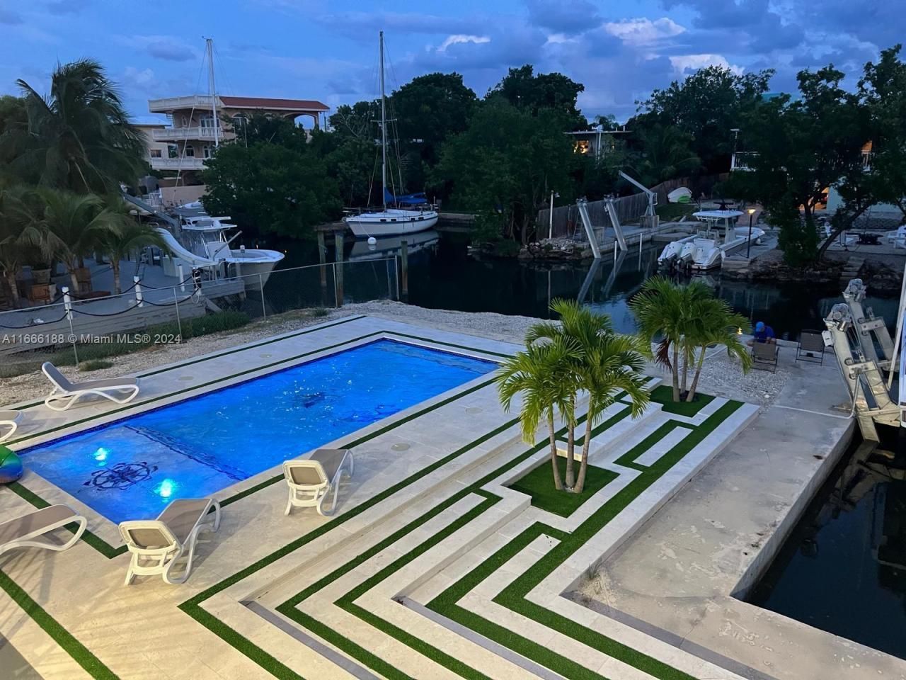 169 Corrine Pl, Key Largo, FL 33037 Photo