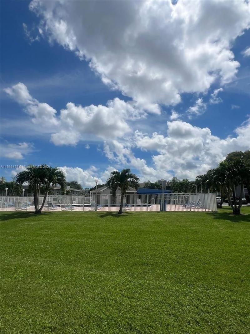 435 NE 210th Cir Ter, Unit 103-23, Miami, FL 33179 Photo
