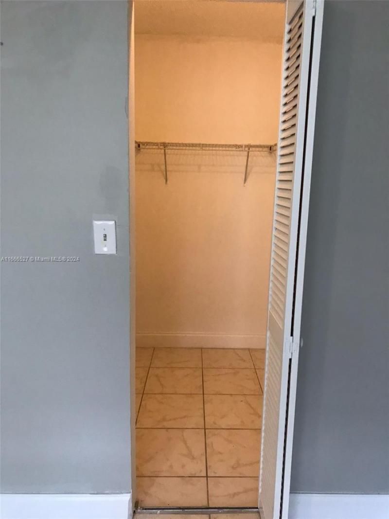 459 NE 210th Cir Ter, Unit 201-17, Miami, FL 33179 Photo