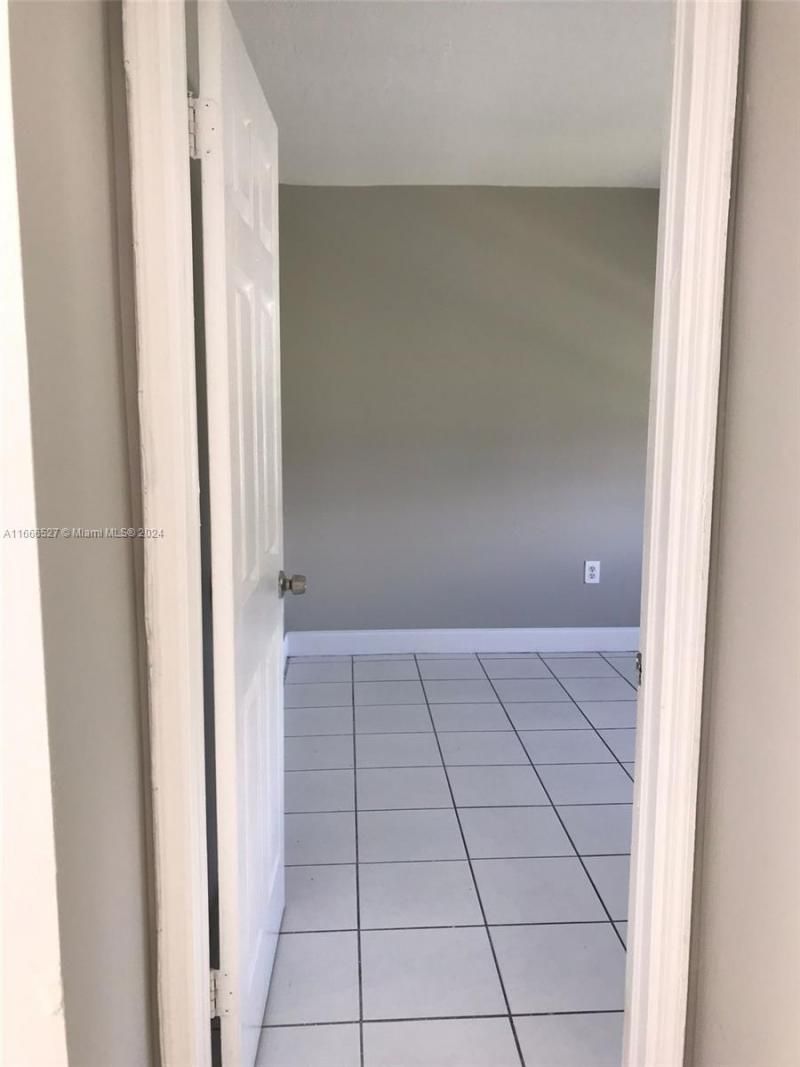 459 NE 210th Cir Ter, Unit 201-17, Miami, FL 33179 Photo