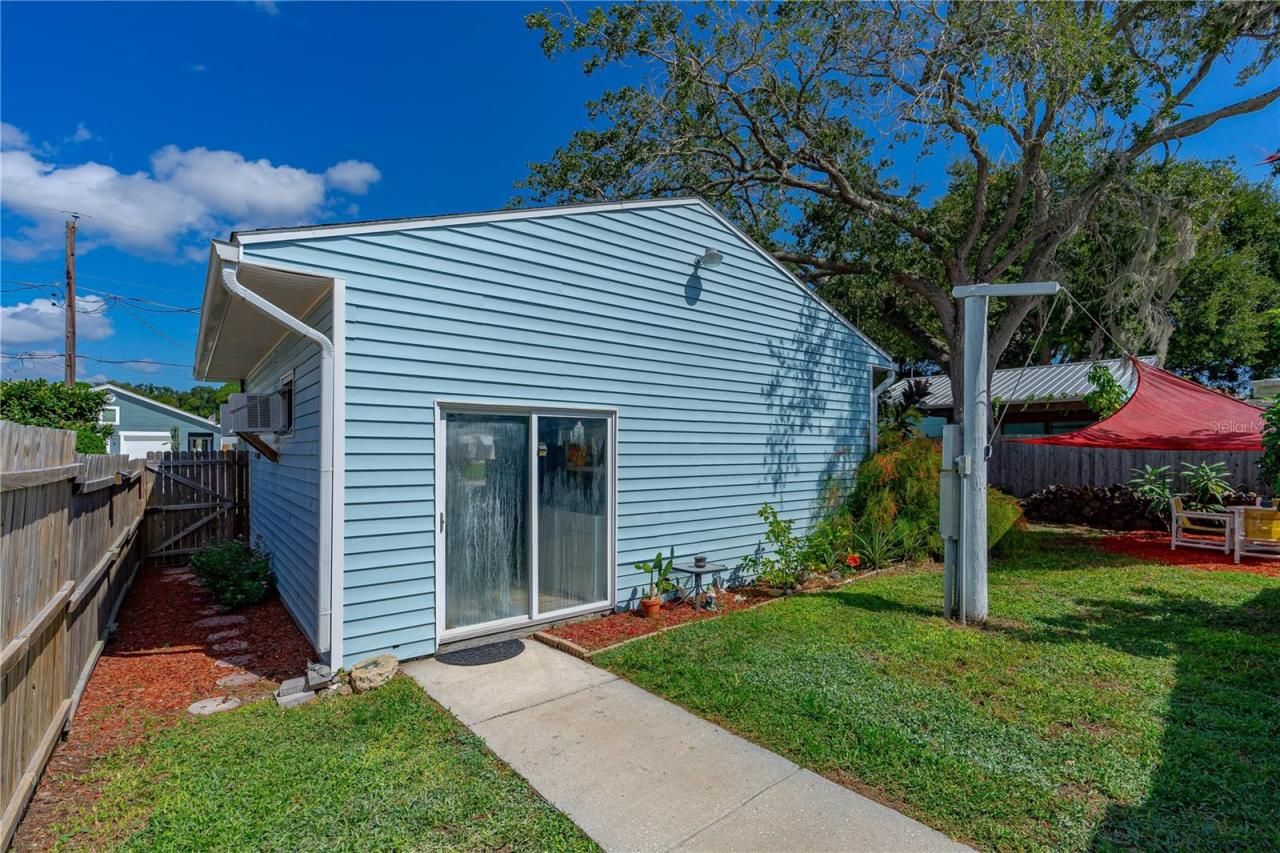 167 Randle Avenue, Oak Hill, FL 32759 Photo