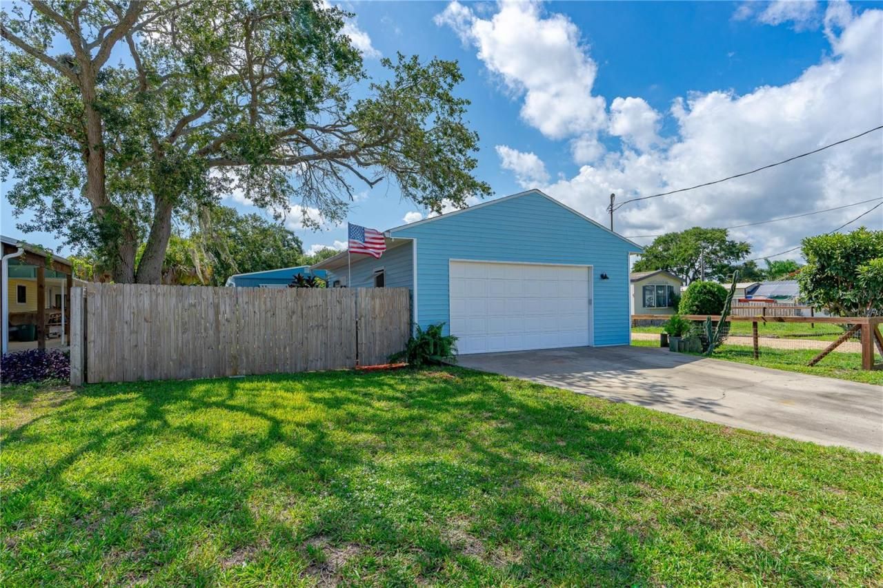 167 Randle Avenue, Oak Hill, FL 32759 Photo