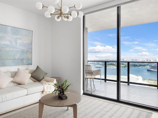 601 NE 1 st, Unit 2716, Miami, FL 33132