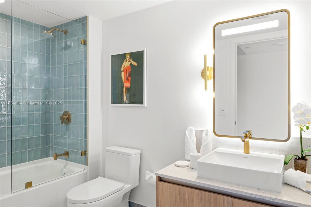 601 NE 1 St, Unit 2716, Miami, FL 33132 Photo