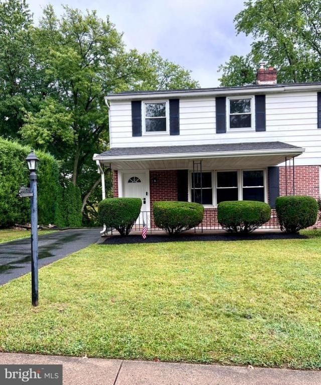 1424 Commonwealth Boulevard, Reading, PA 19607 Main Photo