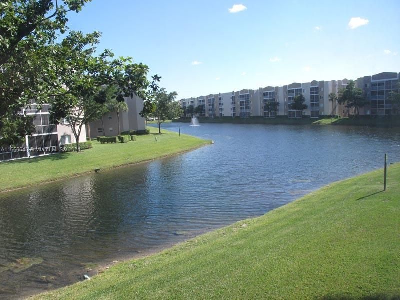 9511 Weldon Cir, Unit G215, Tamarac, FL 33321 Photo