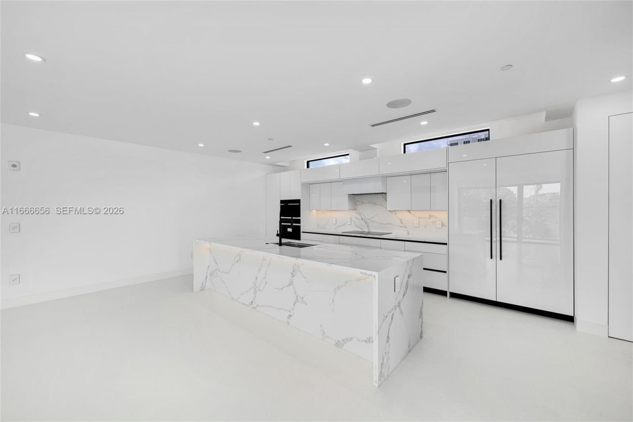 3222 NE 7th St, Unit 2, Pompano Beach, FL 33062 Photo