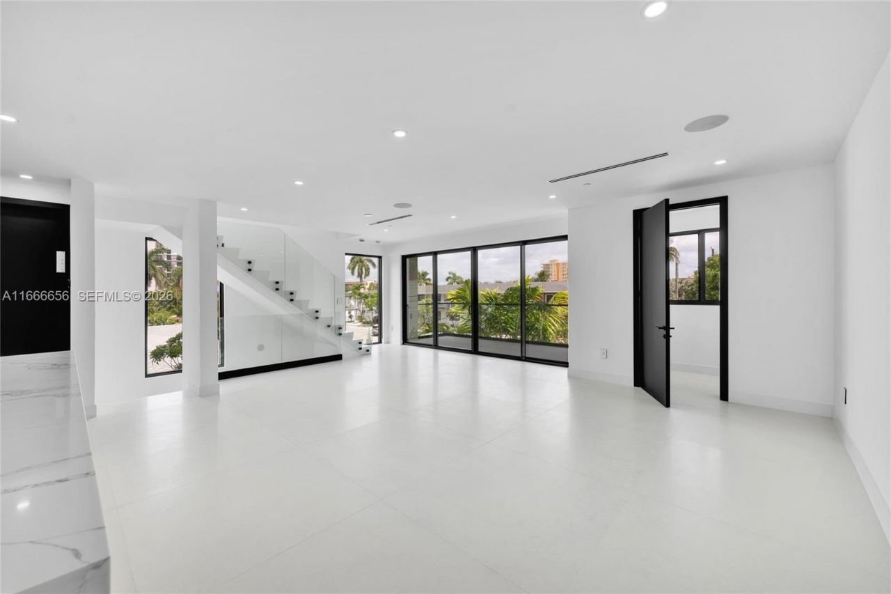 3222 NE 7th St, Unit 2, Pompano Beach, FL 33062 Photo