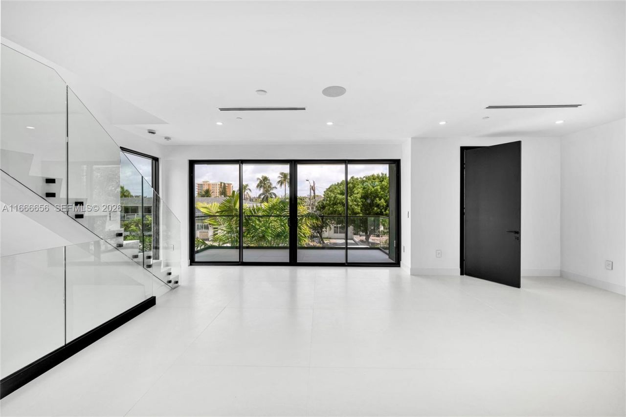 3222 NE 7th St, Unit 2, Pompano Beach, FL 33062 Photo