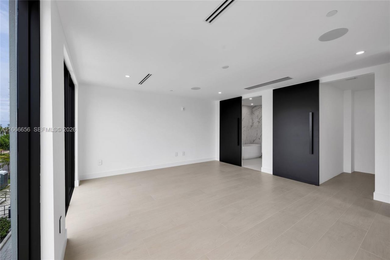 3222 NE 7th St, Unit 2, Pompano Beach, FL 33062 Photo