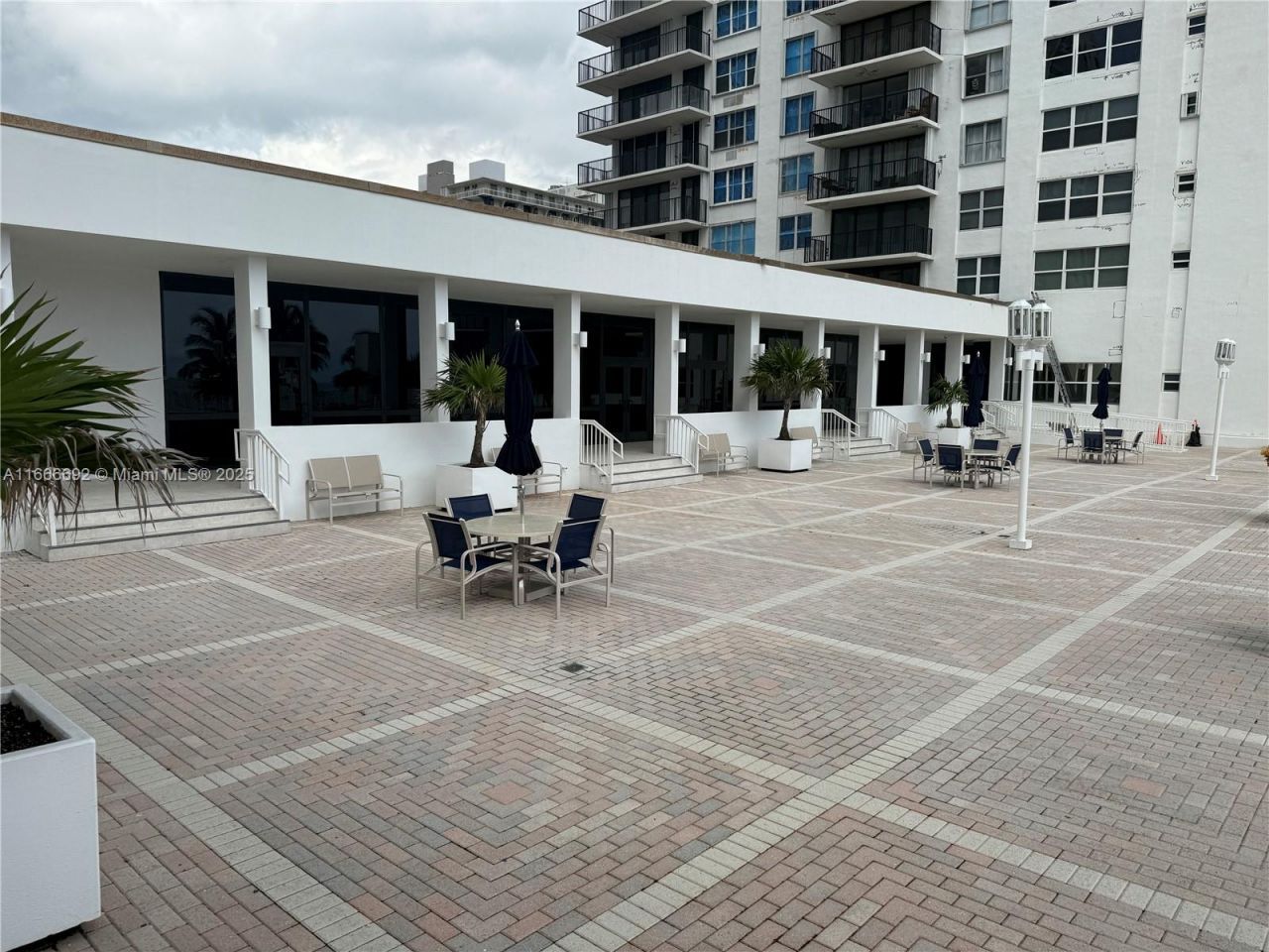 2201 S Ocean Dr, Unit 904, Hollywood, FL 33019 Photo