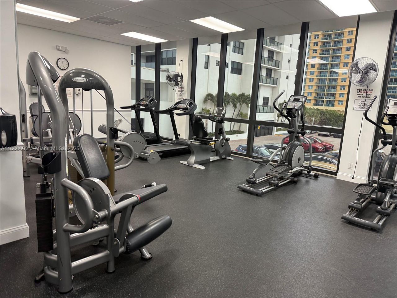 2201 S Ocean Dr, Unit 904, Hollywood, FL 33019 Photo