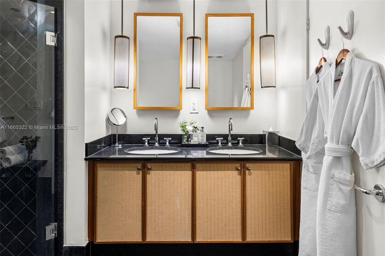 101 20th St, Unit 2604, Miami Beach, FL 33139 Photo