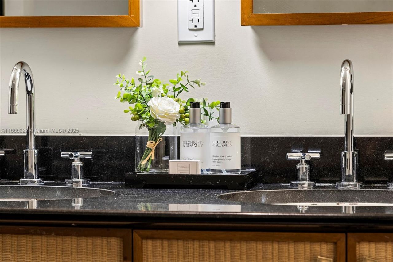 101 20th St, Unit 2604, Miami Beach, FL 33139 Photo