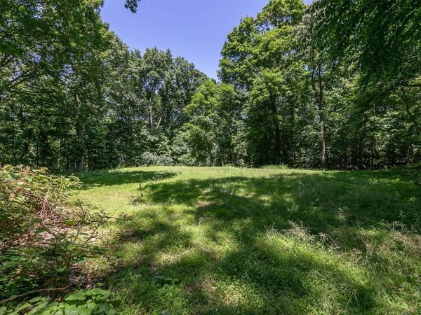 5 Hawks Nest, Nissequogue, NY 11780