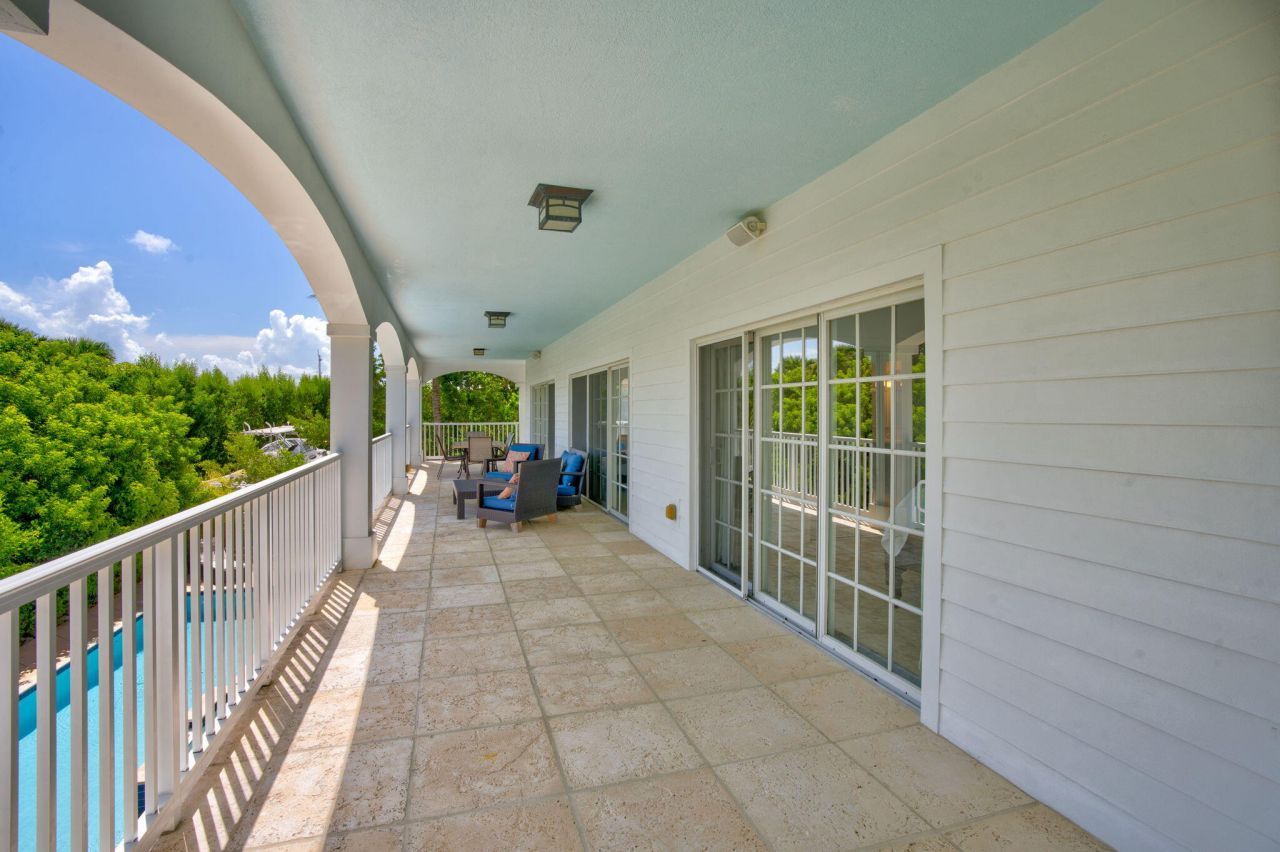 1330 Coury Drive, Key Colony Beach, FL 33051 Photo
