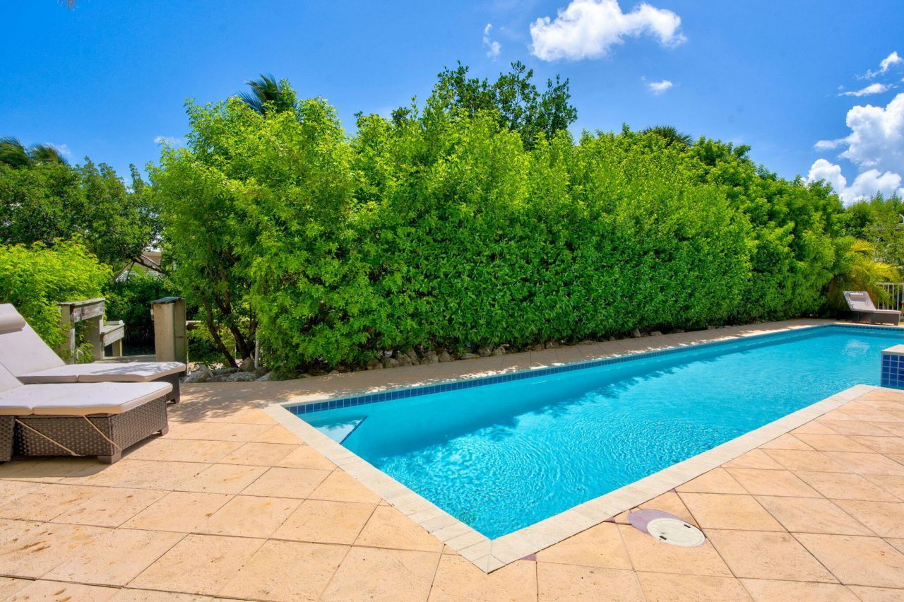 1330 Coury Drive, Key Colony Beach, FL 33051 Photo